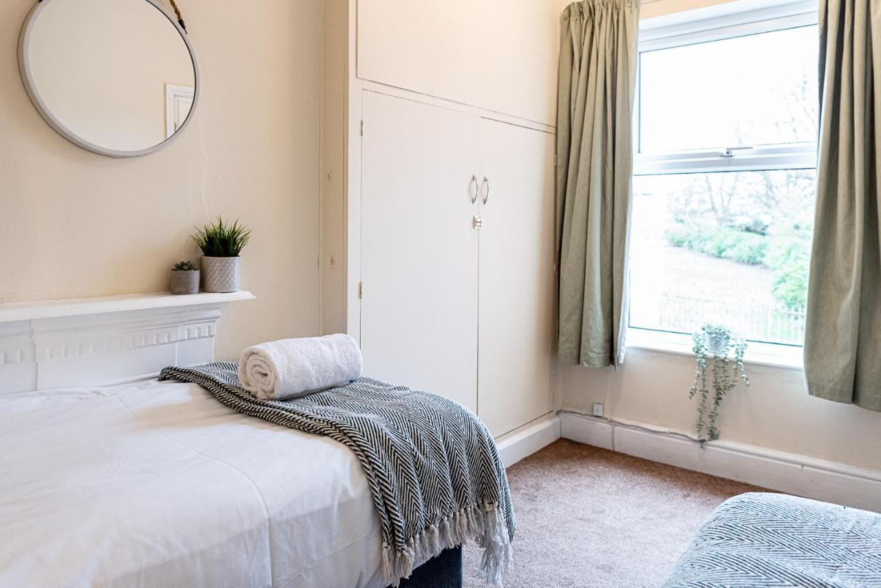 2 Bed, Up To 6 Guests Near Chester City Centre מראה חיצוני תמונה